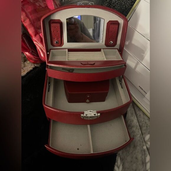 Box Davidt's [J51201 - Coffret a Bijoux 'Active Woman' rouge | Jewellery. Box re - Picture 6 of 13